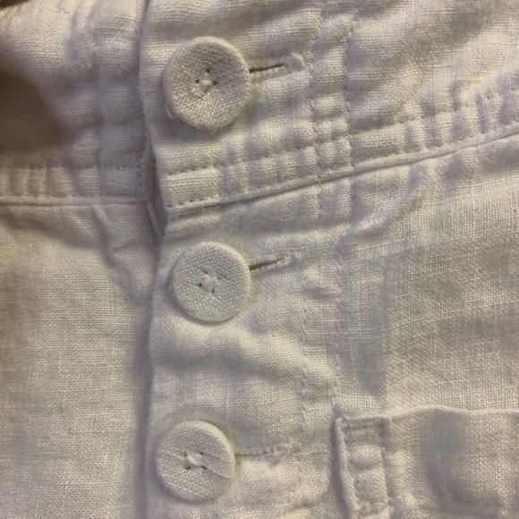 Vince 100% linen button down white shorts - Picture 3 of 6